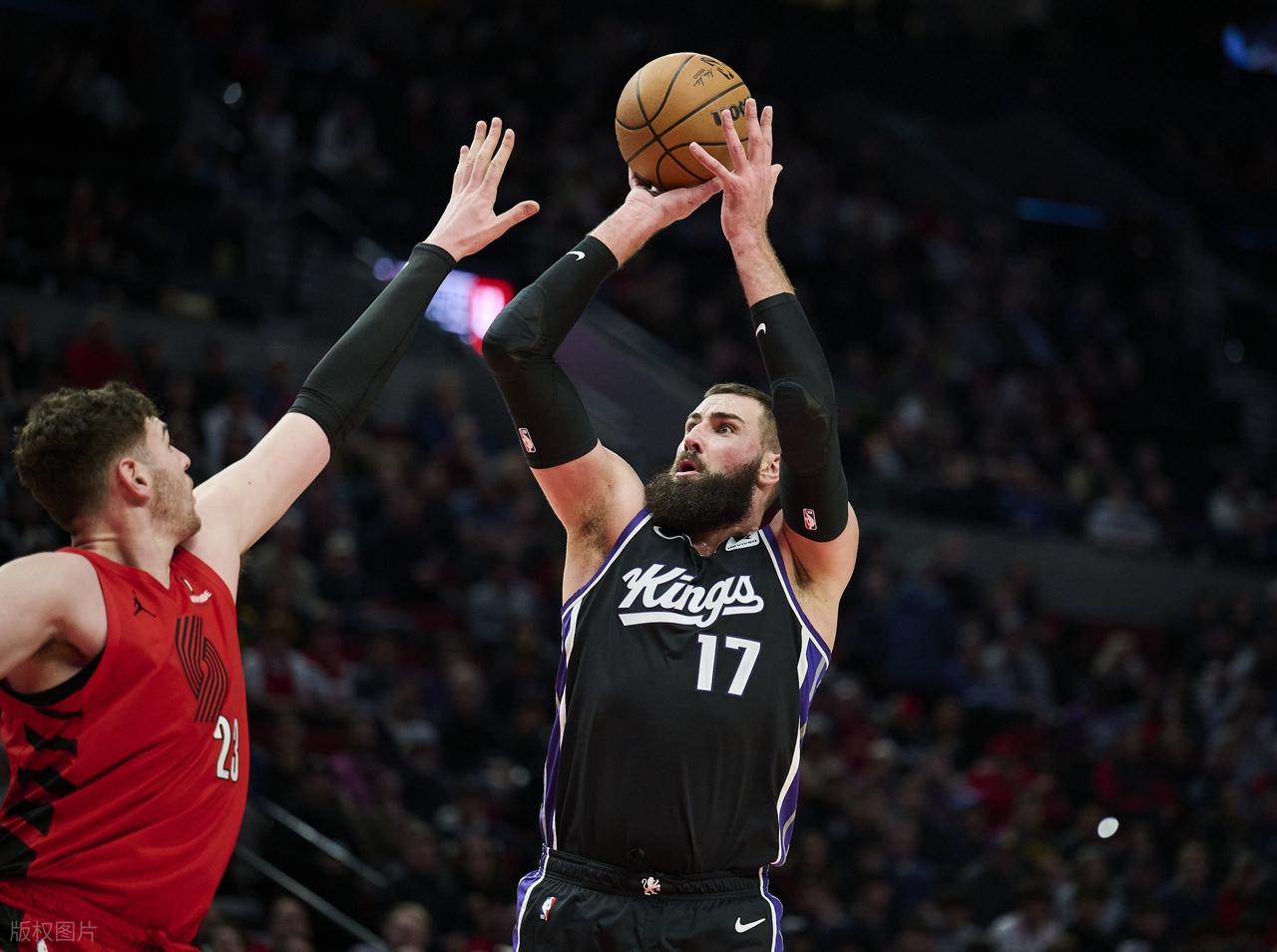 开云体育入口-掘金绝地反击中国男篮,瓦兰丘纳斯关键制胜的简单介绍