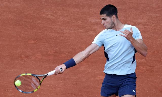 德国网球队翻盘欧洲网球队,阿尔卡拉斯三分雨点燃全场 德国网球队翻盘欧洲网球队,阿尔卡拉斯三分雨点燃全场