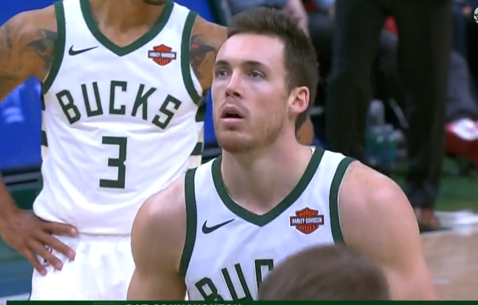 开云官方app入口-雄鹿B队血洗美国男篮,费沃斯打破历史纪录