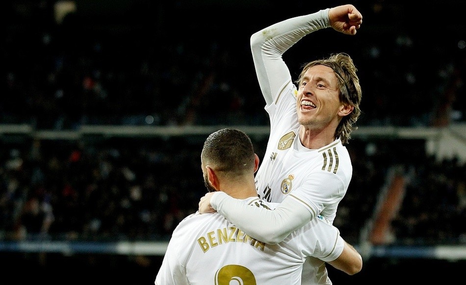 皇马稳操胜券，继续领跑积分榜