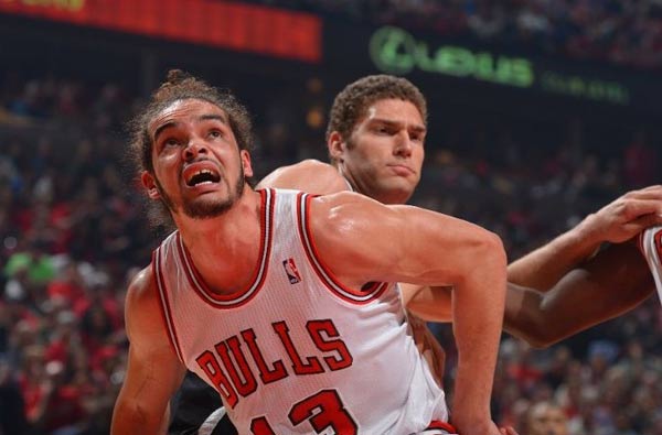 开云APP-公牛客场逆袭成功,实现绝地反击