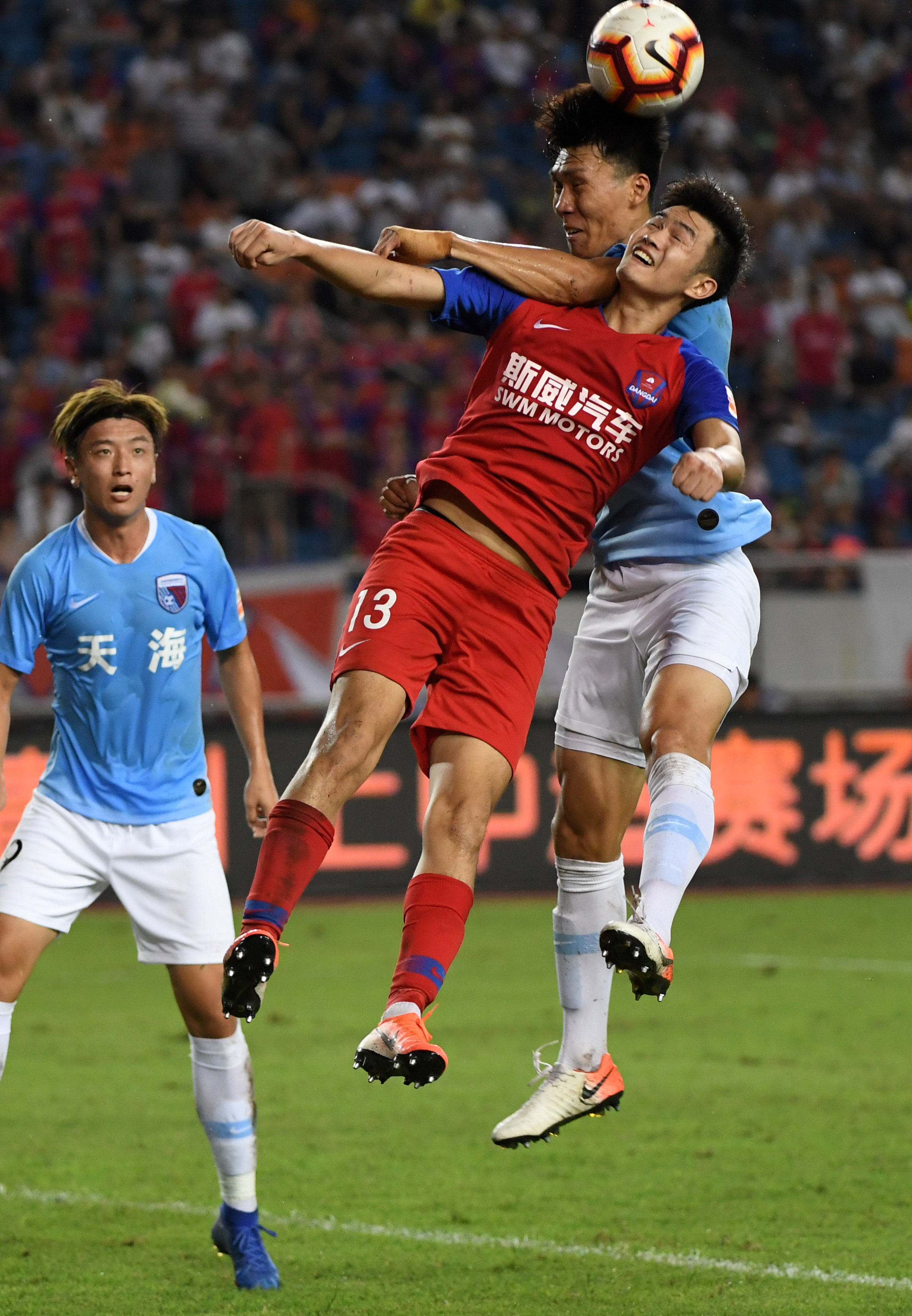 开云APP-重庆斯威距离夺冠仅一步之遥,冲刺进入白热化