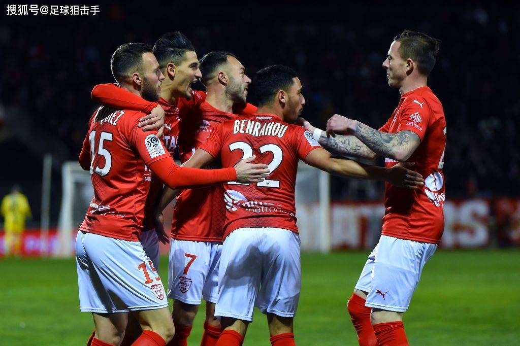 关于尼姆主场不敌里昂,遭遇连败降级形势严峻的信息 关于尼姆主场不敌里昂,遭遇连败降级形势严峻的信息