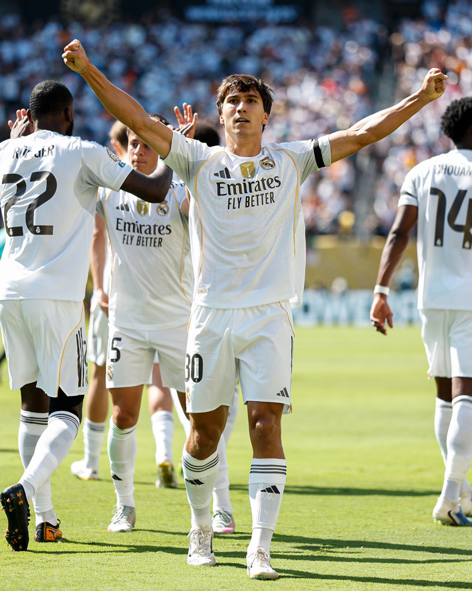 开云体育APP下载-多特蒙德奋力拼搏,实现晋级的简单介绍