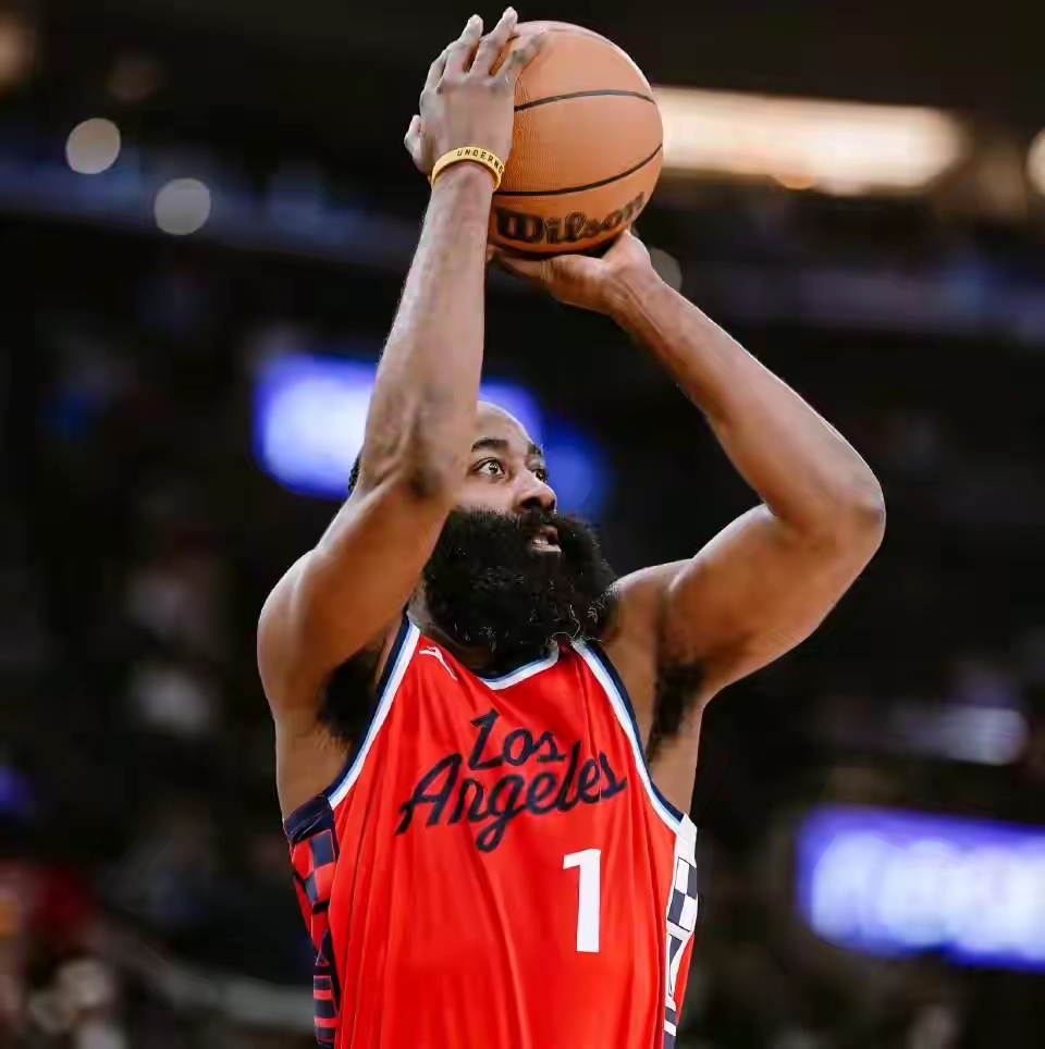 开云官方app入口-热火翻盘篮网B队,凯尔·库兹马完成帽子戏法的简单介绍